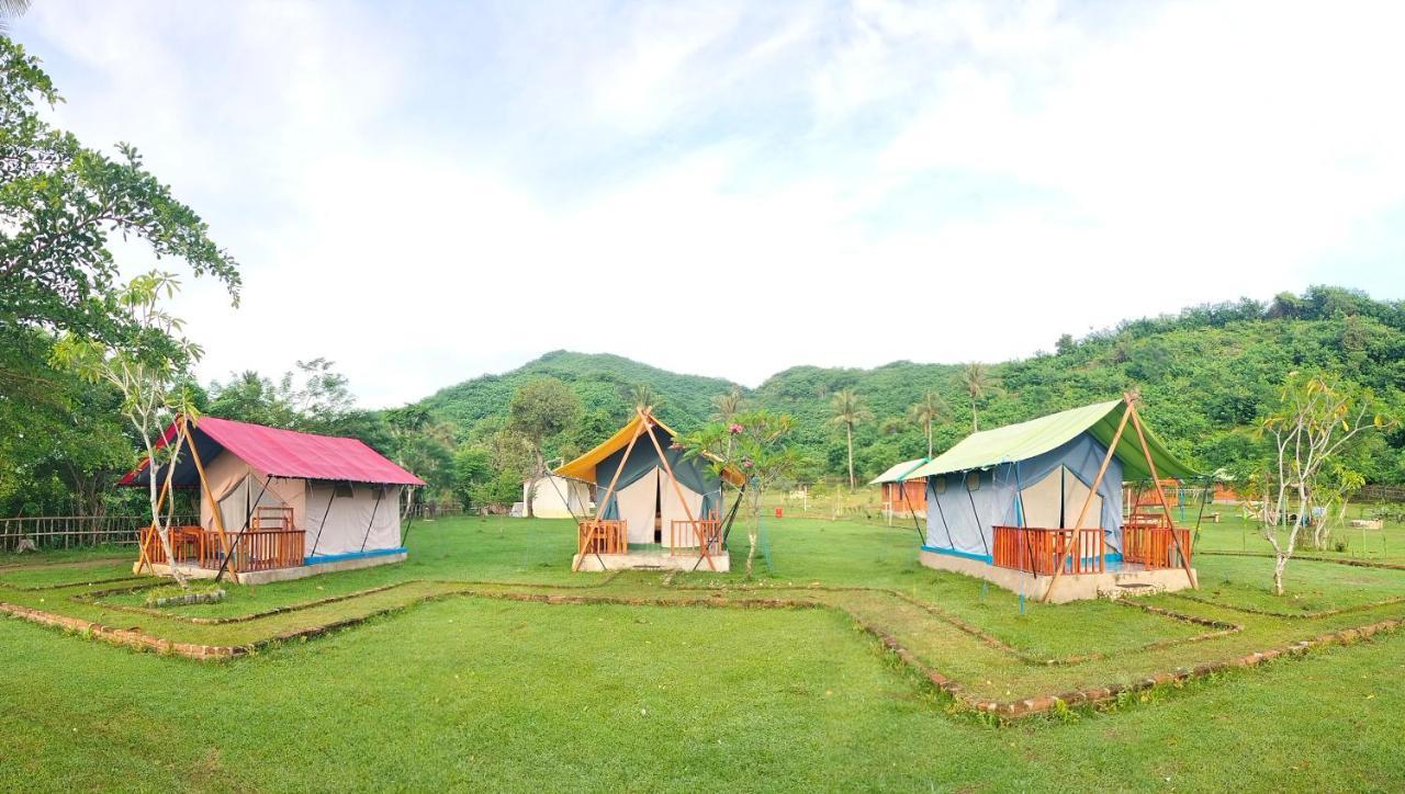 Beach Camp Lombok Секотонг Экстерьер фото